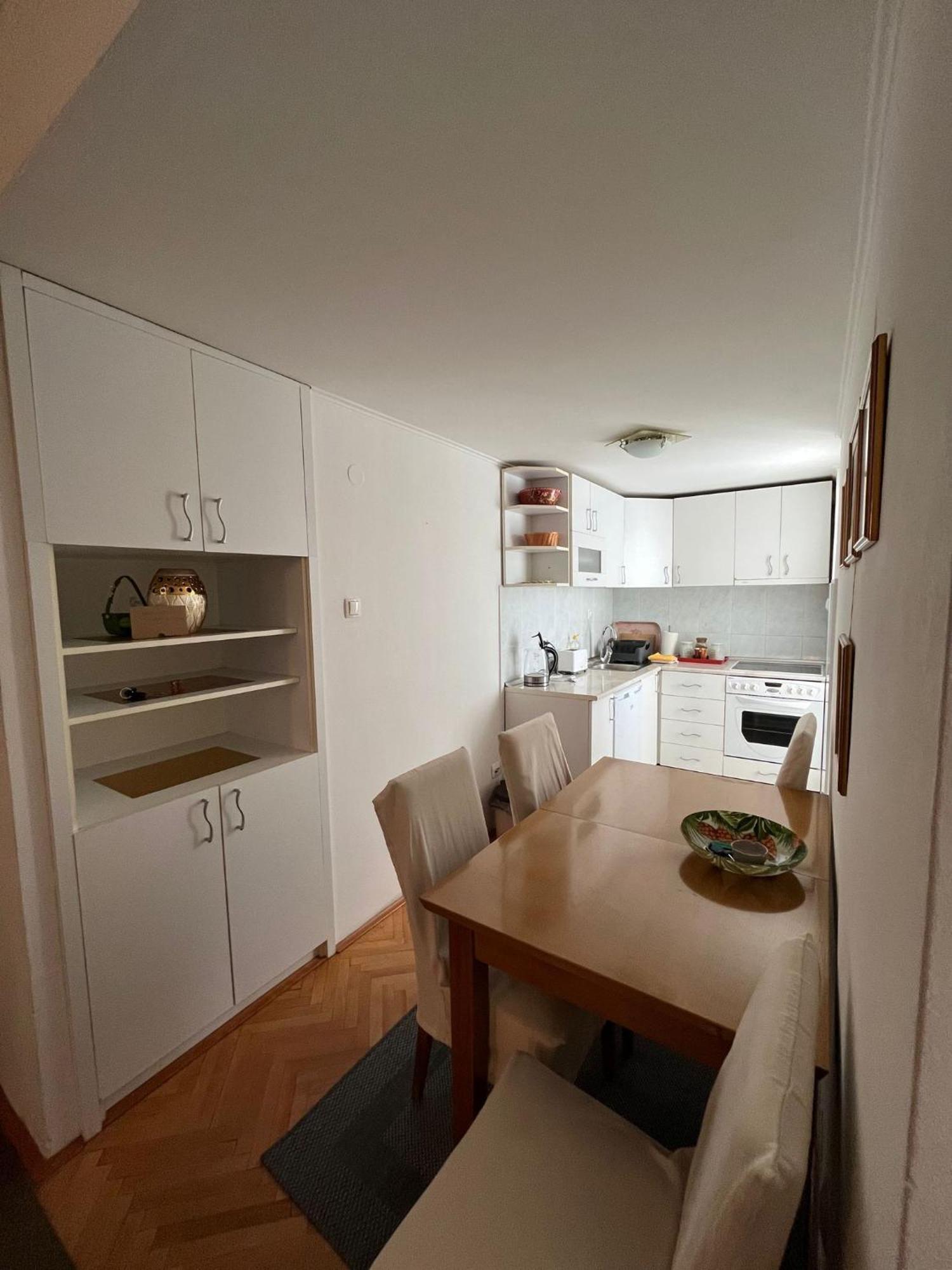 Apartment Centropolis Mostar Eksteriør billede